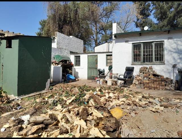 3 BEDROOM HOUSE FOR SALE IN TROYEVILLE